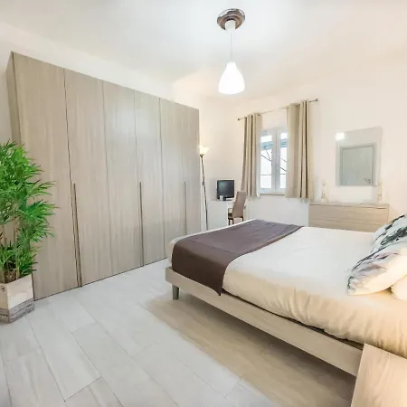 Demetra Seafront - Parking & Pool * Castel Volturno