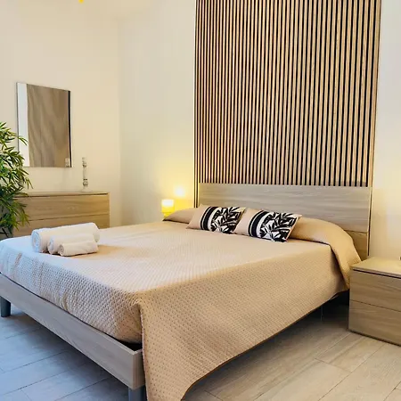 Demetra Seafront - Parking & Pool * Castel Volturno