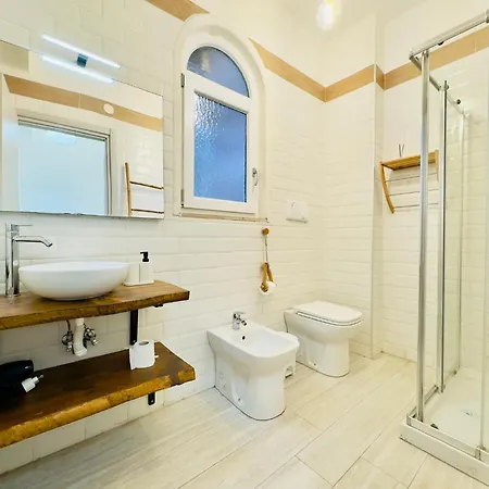 Demetra Seafront - Parking & Pool Apartamento Castel Volturno