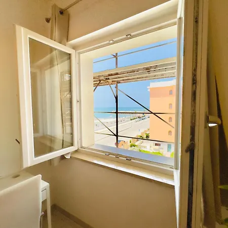 Demetra Seafront - Parking & Pool * Castel Volturno